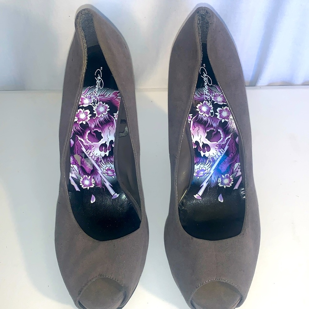 Ed Hardy - Picture 1 of 6